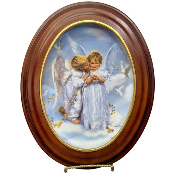 Sandra Kuck's On Angel's Wings Plate "Angel Kisses‎ "1999 Bradford Exchange - Picture 1 of 4